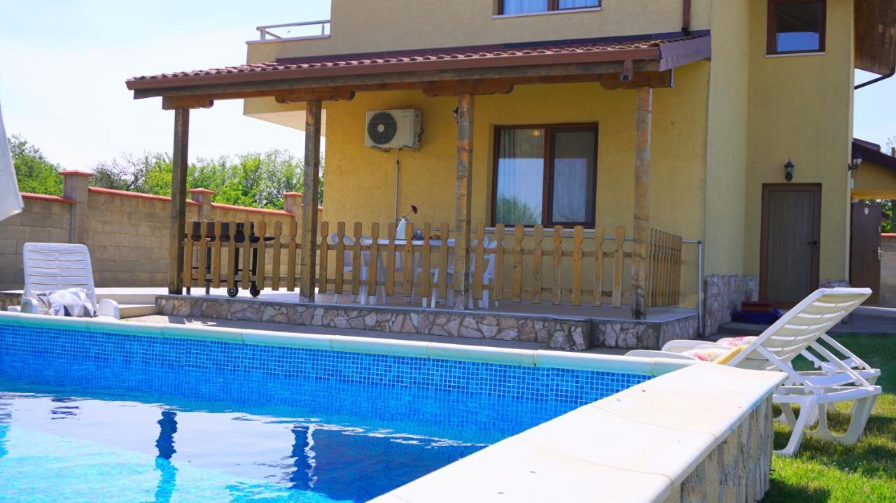 Вила Делфин - Villa Delfin Bŭlgarevo Eksteriør billede