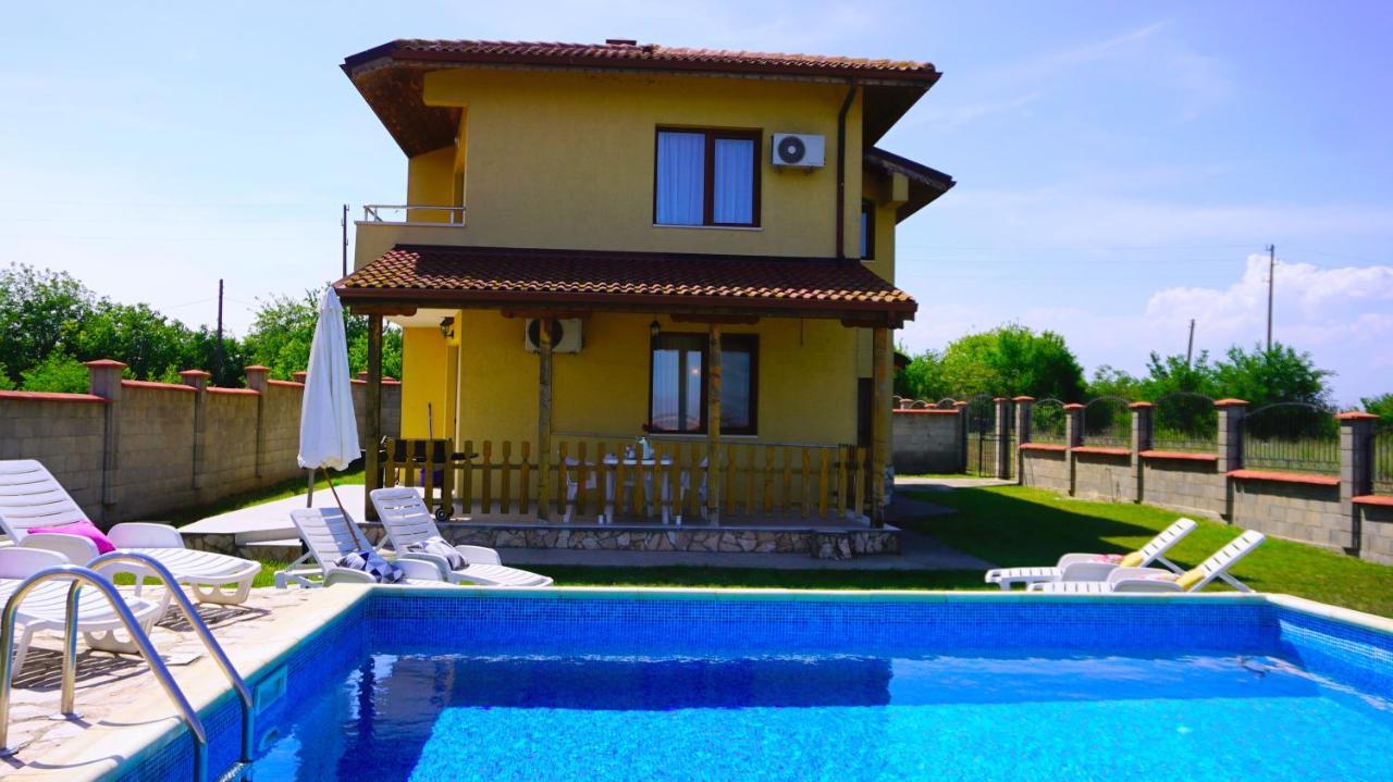 Вила Делфин - Villa Delfin Bŭlgarevo Eksteriør billede